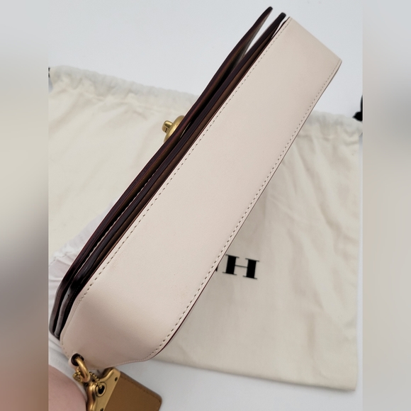 💥NWOT💥 Coach Dinky w/ Signature Embossing, Chalk - Picture 4 of 16
